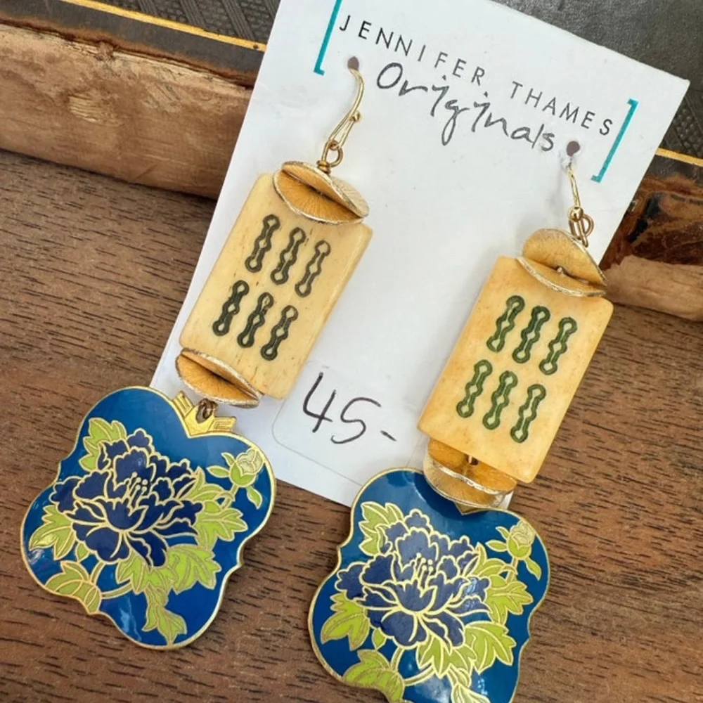 Jennifer Thames Originals Mahjong Garden Floral Earrings - Picture 1 of 5